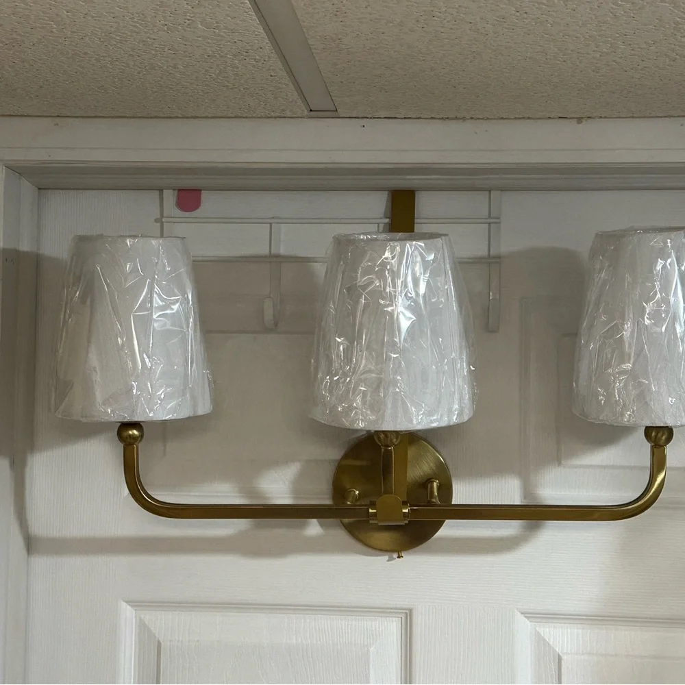 Light Fixture NWT - Picture 10 of 10